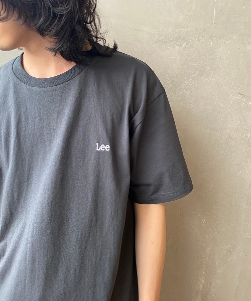 Tシャツ・カットソー ^LEATHERY^ Leathery LRTSBK02BK Lee（リー）の「[LEE/リー] ロゴ刺繍 バックプリントTシャツ（T