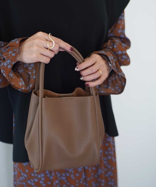 ammy.（エイミードット）の「【 ammy. / エイミードット 】3WAY ショルダーバッグ / ハンドバッグ（ハンドバッグ・レディース・ホワイト/ブラック/ベージュ/グリーン/ブラウン/グレイッシュベージュ/シルバー/レッド・FREE）」の5枚目の写真