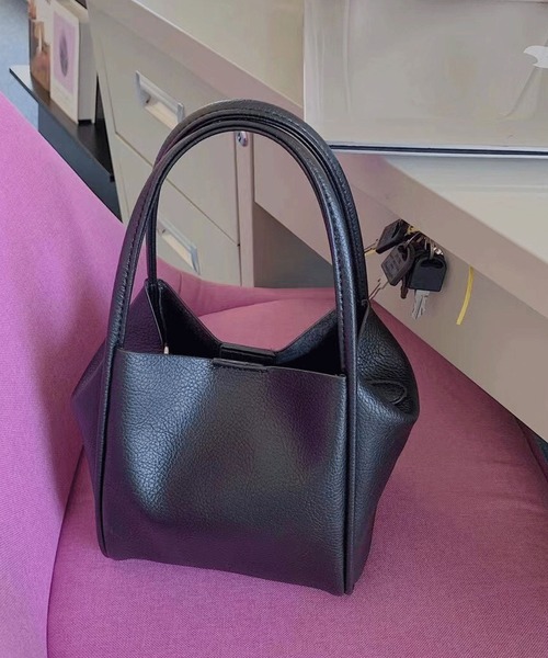 ammy.（エイミードット）の「【 ammy. / エイミードット 】3WAY ショルダーバッグ / ハンドバッグ（ハンドバッグ・レディース・ホワイト/ブラック/ベージュ/グリーン/ブラウン/グレイッシュベージュ/シルバー/レッド・FREE）」の14枚目の写真