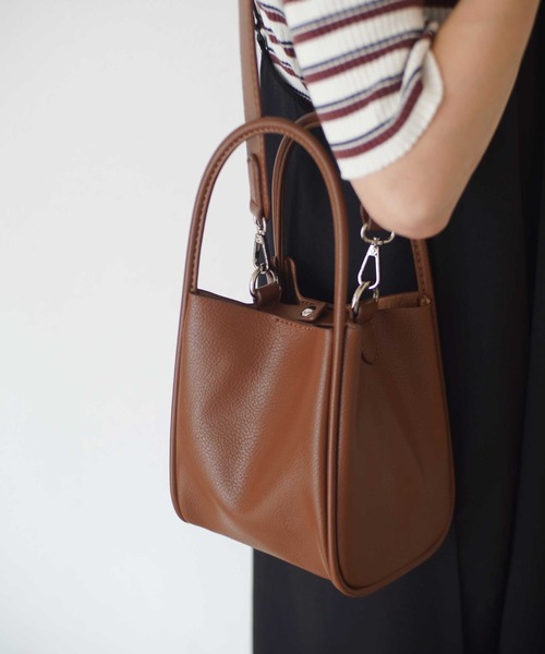 ammy.（エイミードット）の「【 ammy. / エイミードット 】3WAY ショルダーバッグ / ハンドバッグ（ハンドバッグ・レディース・ホワイト/ブラック/ベージュ/グリーン/ブラウン/グレイッシュベージュ/シルバー/レッド・FREE）」の18枚目の写真