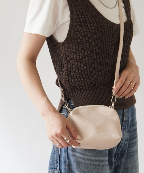 ammy.（エイミードット）の「【 ammy. / エイミードット 】3WAY ショルダーバッグ / ハンドバッグ（ハンドバッグ・レディース・ホワイト/ブラック/ベージュ/グリーン/ブラウン/グレイッシュベージュ/シルバー/レッド・FREE）」の21枚目の写真