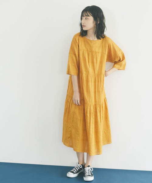 CRAFT STANDARD BOUTIQUE（クラフトスタンダードブティック）の「クルーネックティアードワンピース　＊（ワンピース・レディース・ブラック/パープル/マスタード・FREE）」の3枚目の写真