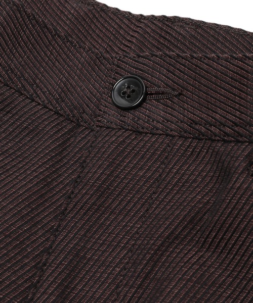 MEN'S BIGI（メンズビギ）の「コットン3本合糸ツイル裏起毛パンツ（その他パンツ・メンズ・ブラック/グレー/レッド/アイボリー・01/02/03/04）」の12枚目の写真