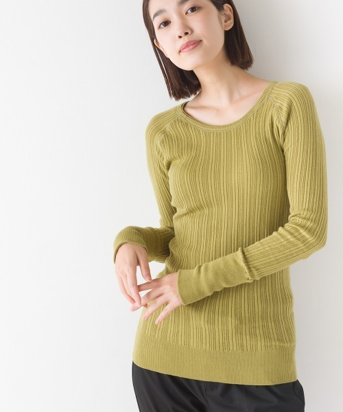 OMNES(オムネス)の「ランダムテレコニット クルーネック(ニット/セーター・レディース・ホワイト/チャコール/グレイッシュベージュ/グレー/ブラック/ブラック系その他/グリーン系その他/ホワイト系その他/オートミール/グレー系その他・FREE)」の10枚目の写真