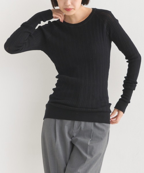 OMNES(オムネス)の「ランダムテレコニット クルーネック(ニット/セーター・レディース・ホワイト/チャコール/グレイッシュベージュ/グレー/ブラック/ブラック系その他/グリーン系その他/ホワイト系その他/オートミール/グレー系その他・FREE)」の17枚目の写真