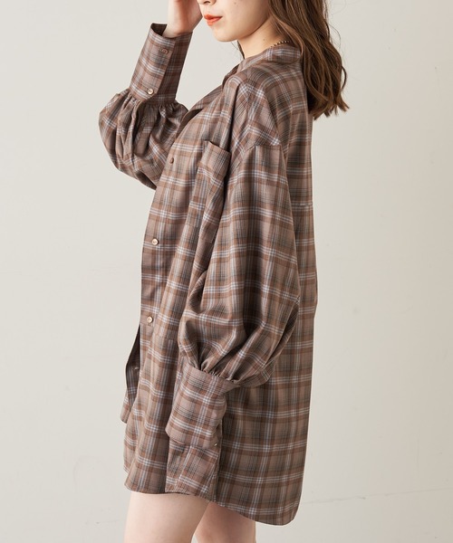 Chico（チコ）の「チェックブロッキングシャツ（シャツ/ブラウス・レディース・ブラック/ベージュ/ネイビー/ブラウン・FREE）」の8枚目の写真