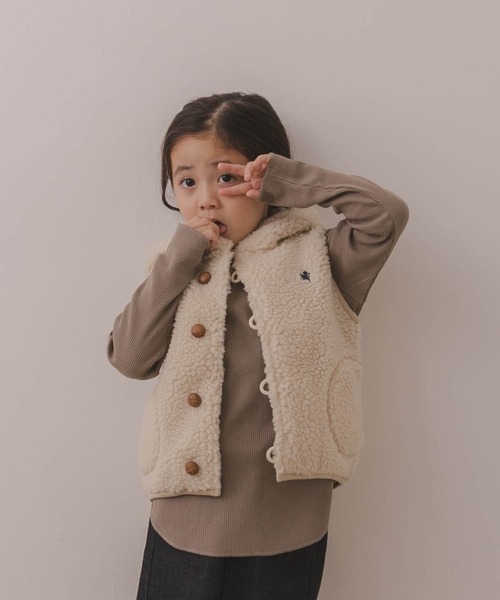 GYMPHLEX（ジムフレックス）の「GYMPHLEX　BOA HOODED VEST(KIDS)（その他アウター・キッズ・チャコールグレー/アイボリー/モカ・95/115/135）」の2枚目の写真