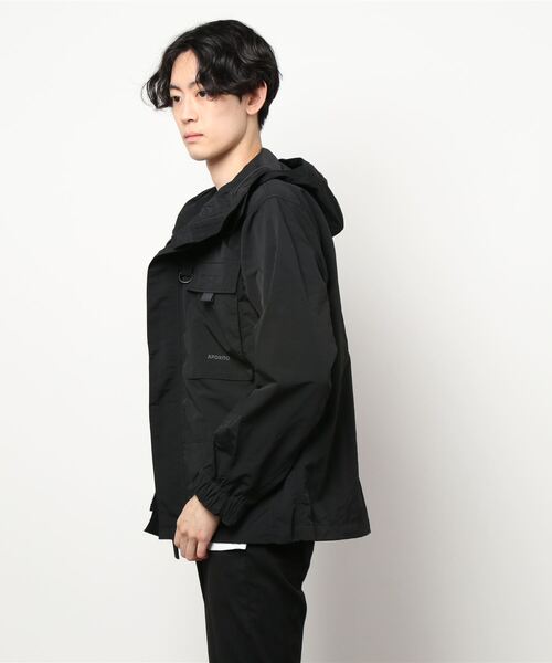 JEANS MATE(ジーンズメイト)の「撥水 BIGポケット フィッシングジャケット(ナイロンジャケット・メンズ・カーキ/ベージュ/ブラック・MEDIUM/LARGE/X-LARGE)」の4枚目の写真