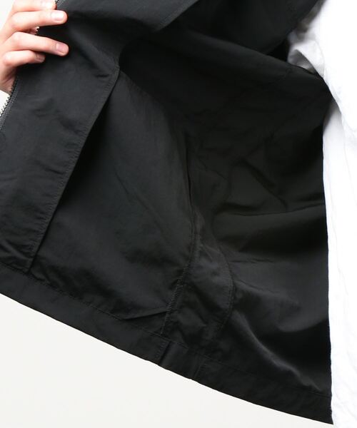 JEANS MATE(ジーンズメイト)の「撥水 BIGポケット フィッシングジャケット(ナイロンジャケット・メンズ・カーキ/ベージュ/ブラック・MEDIUM/LARGE/X-LARGE)」の6枚目の写真
