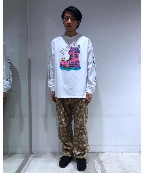 XLARGE（エクストララージ）の「BOOTS HOUSE L/S TEE（Tシャツ/カットソー・メンズ・ホワイト/オレンジ/ブラック・S/M/L/XL）」の21枚目の写真