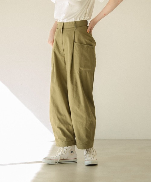 idem（イデム）の「basic loose pants/コットンルーズワイドパンツ（その他パンツ・レディース・ホワイト/カーキ/ブラック/ブルー・SMALL/FREE）」の3枚目の写真