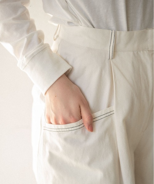 idem（イデム）の「basic loose pants/コットンルーズワイドパンツ（その他パンツ・レディース・ホワイト/カーキ/ブラック/ブルー・SMALL/FREE）」の12枚目の写真