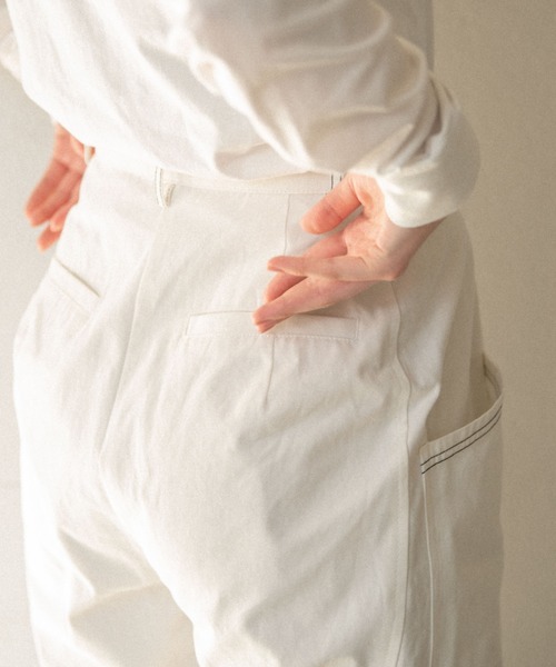 idem（イデム）の「basic loose pants/コットンルーズワイドパンツ（その他パンツ・レディース・ホワイト/カーキ/ブラック/ブルー・SMALL/FREE）」の13枚目の写真