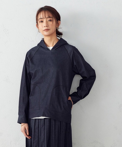 COMME CA ISM(コムサイズム)の「【一部店舗限定】ゆったりパーカー(パーカー・レディース・ブラック/ネイビー・MEDIUM/LARGE)」の6枚目の写真