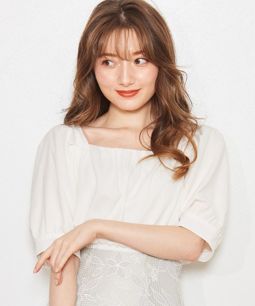 NOELA(ノエラ)の「ボリュームソデシャーリングブラウス(シャツ/ブラウス・レディース・ブラック/オフホワイト/イエロー/オレンジ・フリー)」の2枚目の写真