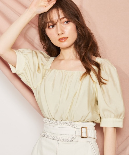 NOELA(ノエラ)の「ボリュームソデシャーリングブラウス(シャツ/ブラウス・レディース・ブラック/オフホワイト/イエロー/オレンジ・フリー)」の4枚目の写真