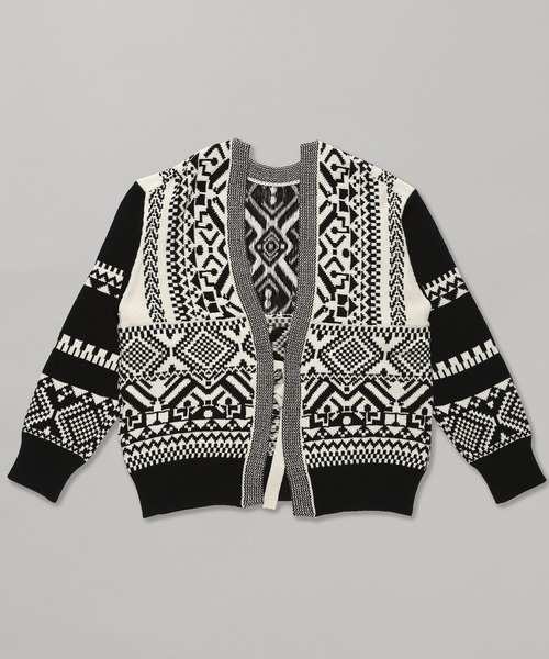 TOGA PULLA（トーガ　プルラ）の「TOGA PULLA Jacquard knit cardigan TP21-XO206（カーディガン/ボレロ・レディース・ピンク/ブラック・38）」の2枚目の写真