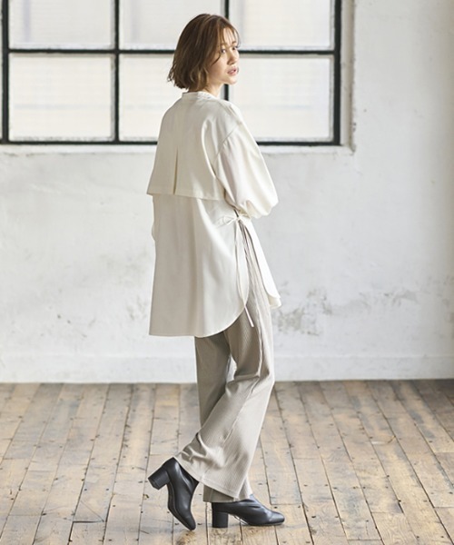 GeeRA(ジーラ)の「リブカットソーフレアーパンツ(その他パンツ・レディース・ブラック/サンドグレー・MEDIUM/LARGE/X-LARGE)」の3枚目の写真