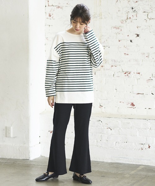 GeeRA(ジーラ)の「リブカットソーフレアーパンツ(その他パンツ・レディース・ブラック/サンドグレー・MEDIUM/LARGE/X-LARGE)」の5枚目の写真