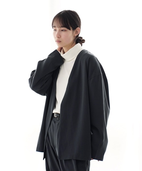 Air Tokyo(エアートウキョー)の「【セットアップ】ノーカラー ジャケット & タック ルーズパンツ(セットアップ・メンズ・チャコールグレー/ブルーグレー・MEDIUM/LARGE)」の20枚目の写真