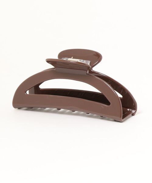 ACCOMMODE(アコモデ)の「バンスクリップハーフサークルアクリル(バレッタ/ヘアクリップ・レディース・ベージュ/アイボリー/ブラウン・FREE)」の3枚目の写真