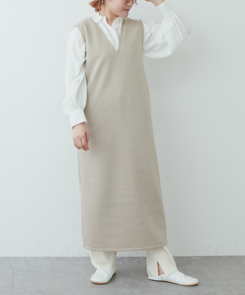 PUAL CE CIN(ピュアルセシン)の「【WEB限定】カットポンチVネックワンピース(ワンピース・レディース・ブラック/アイボリー/グレイッシュベージュ・FREE)」の7枚目の写真
