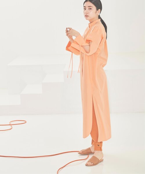 RAY CASSIN（レイカズン）の「スリットシャツワンピース（シャツワンピース・レディース・オレンジ/オフホワイト・FREE）」の11枚目の写真