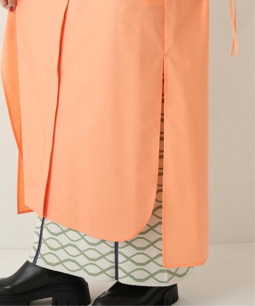 RAY CASSIN（レイカズン）の「スリットシャツワンピース（シャツワンピース・レディース・オレンジ/オフホワイト・FREE）」の17枚目の写真