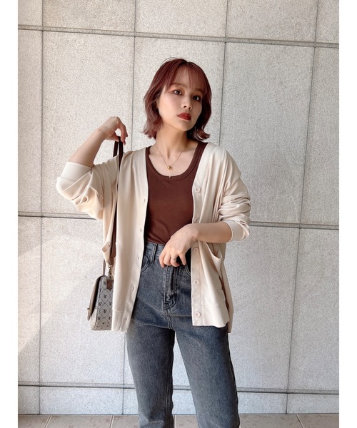 jumelle(ジュメロ)の「Vネックルーズカーディガン(カーディガン/ボレロ・レディース・ベージュ/ピンク・FREE)」の21枚目の写真