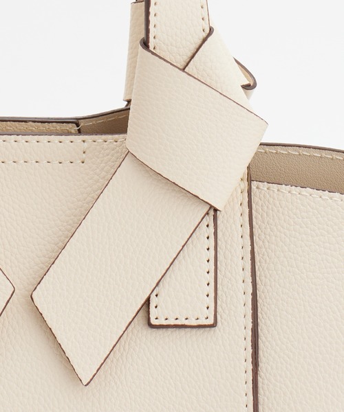 COLONY 2139(コロニートゥーワンスリーナイン)の「編み込みショルダートートバッグ(トートバッグ・レディース・アイボリー/グレイッシュベージュ・FREE)」の21枚目の写真