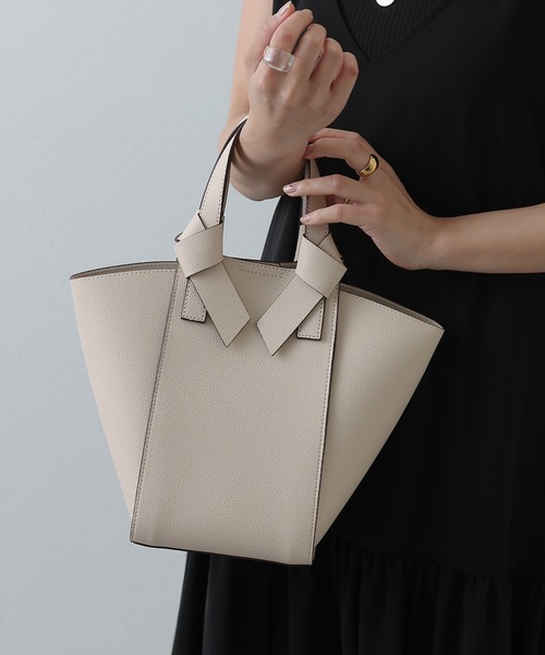 COLONY 2139(コロニートゥーワンスリーナイン)の「編み込みショルダートートバッグ(トートバッグ・レディース・アイボリー/グレイッシュベージュ・FREE)」の15枚目の写真