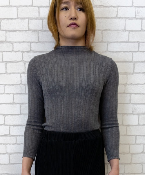 Loco Ocean(ロコオーシャン)の「シアー リブニット トップス(ニット/セーター・レディース・ホワイト/ブラック/ベージュ/グレー/アイボリー/チャコール・FREE)」の19枚目の写真