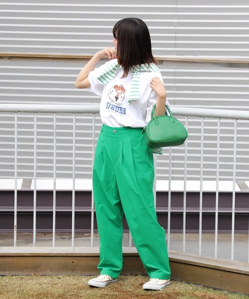 Right-on（ライトオン）の「オーバーンＵ半袖Ｔシャツ（Tシャツ/カットソー・レディース・ホワイト/グリーン・M/L）」の13枚目の写真