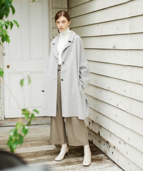 INED CLARO（イネドクラロ）の「ジロンウールライトリバーコート 通勤 着回しやすい（チェスターコート・レディース・ベージュ/グレー・フリー）」の11枚目の写真