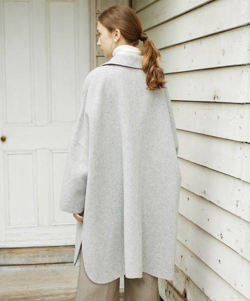 INED CLARO（イネドクラロ）の「ジロンウールライトリバーコート 通勤 着回しやすい（チェスターコート・レディース・ベージュ/グレー・フリー）」の8枚目の写真