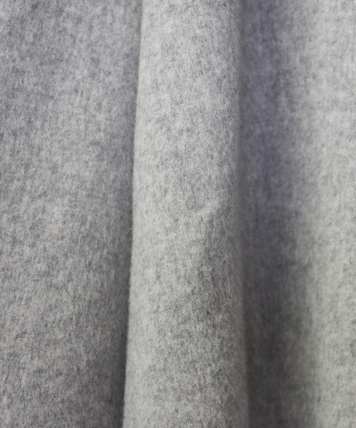 INED CLARO（イネドクラロ）の「ジロンウールライトリバーコート 通勤 着回しやすい（チェスターコート・レディース・ベージュ/グレー・フリー）」の15枚目の写真