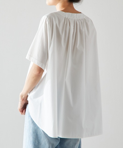 BEARDSLEY（ビアズリー）の「ロゴプリントTシャツ（Tシャツ
