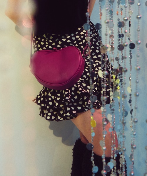 J1U by LA BELLE ETUDE（ジユウバイラベルエチュード）の「【Casselini】ハートビーンズバッグ（ショルダーバッグ・レディース・パープル・FREE）」の3枚目の写真