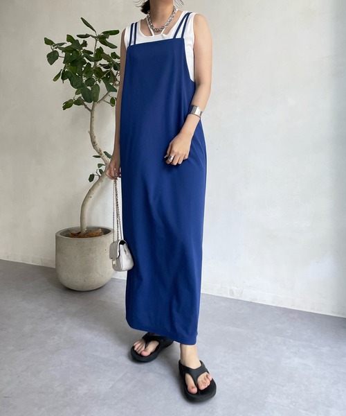 DouDou（ドゥドゥ）の「ジョーゼットキャミワンピース（ワンピース・レディース・ライトベージュ/ブラック/ブルー・FREE）」の3枚目の写真