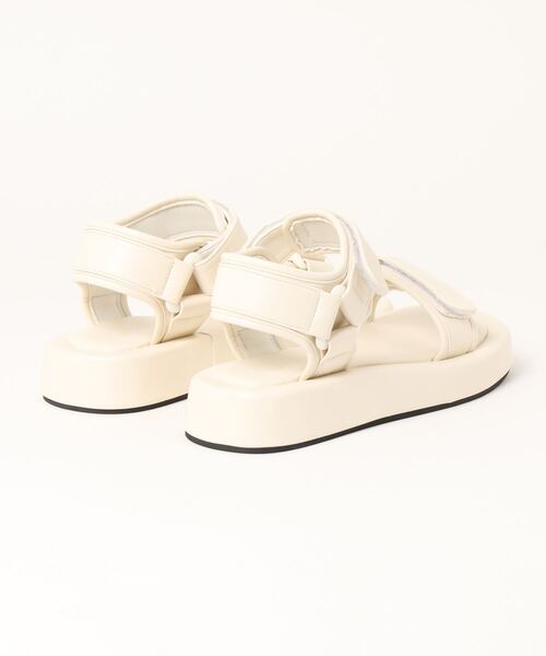 FREE'S MART（フリーズマート）の「セットインベルクロサンダル（サンダル・レディース・ブラック/ホワイト・SMALL/MEDIUM）」の4枚目の写真