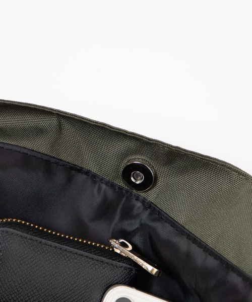 WEGO（ウィゴー）の「WEGO/2WAYビッグワンショルダーバッグ（ショルダーバッグ・レディース・ブルー/オリーブ/ライトグレー/その他1/その他2/その他3・FREE）」の21枚目の写真