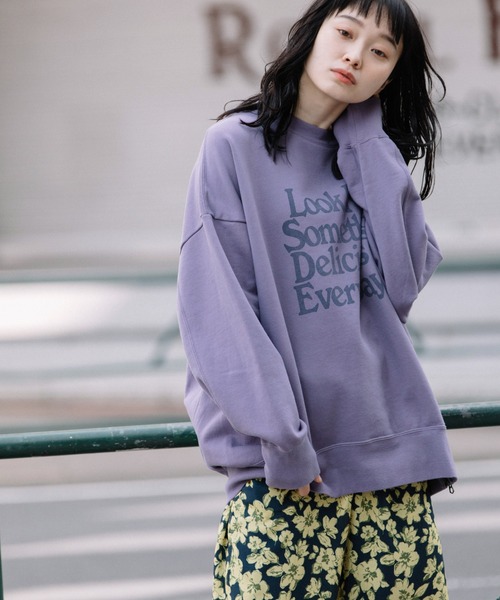 Munich（ミューニック）の「バイオウォッシュフレンチテリープリントビッグスウェット（スウェット・レディース・ブラック/ベージュ/パープル/グリーン・FREE）」の4枚目の写真