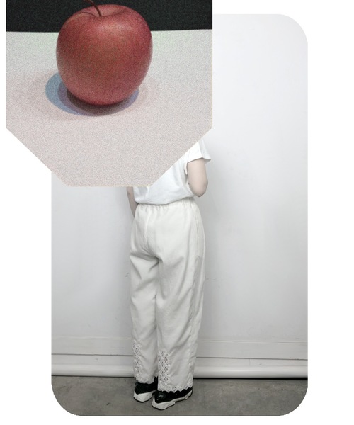 mudoca(ムドカ)の「【紙の上 めくるめく】タックギャザーパンツ(その他パンツ・レディース・ブラック/クリーム・FREE)」の5枚目の写真