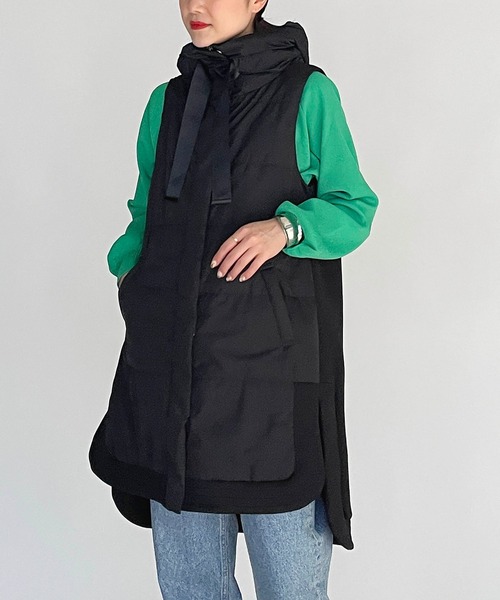 LUGIVA（ルギヴァ）の「ダンボールニット×ダウン切り替えロングベスト（ベスト・レディース・グレー/ブラック・M）」の2枚目の写真