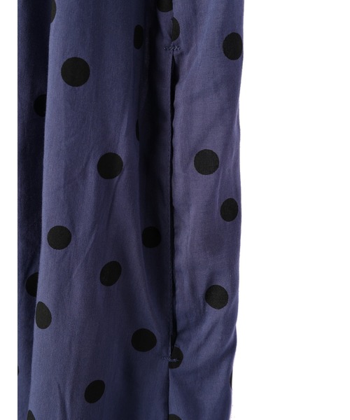 AMERICAN HOLIC（アメリカンホリック）の「Vネックマーメードラインワンピース（ワンピース・レディース・ドット/その他14/ブラック系その他5・M/L）」の9枚目の写真