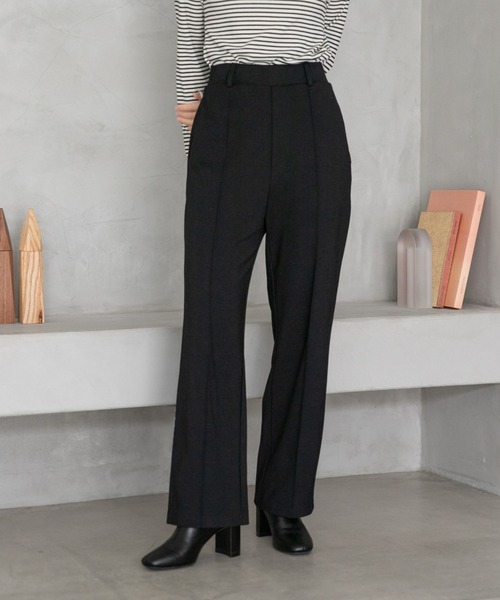 LOWRYS FARM(ローリーズファーム)の「スタイルUPフレアパンツ 356622(スラックス・レディース・ブラック/パープル/レッド/アイボリー/グリーン・SMALL/MEDIUM/LARGE)」の3枚目の写真