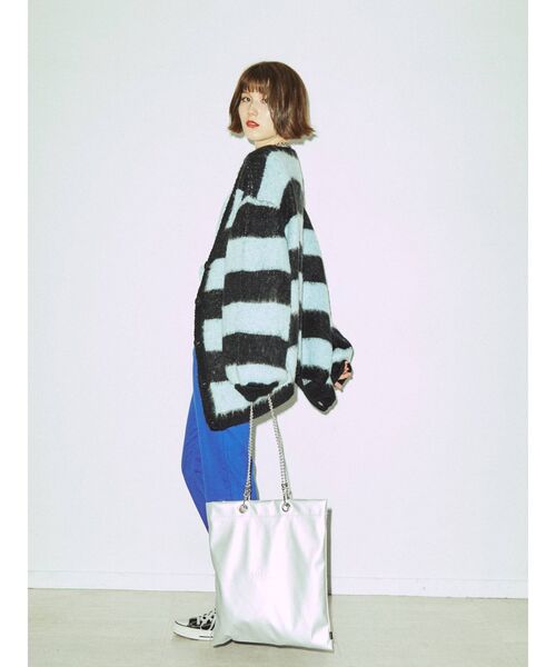 jouetie（ジュエティ）の「パターンVネックカーデ（カーディガン/ボレロ・レディース・アイボリー/ブラック/ピンク/パープル・MEDIUM）」の7枚目の写真