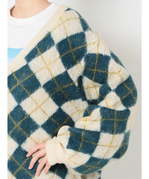 jouetie（ジュエティ）の「パターンVネックカーデ（カーディガン/ボレロ・レディース・アイボリー/ブラック/ピンク/パープル・MEDIUM）」の12枚目の写真