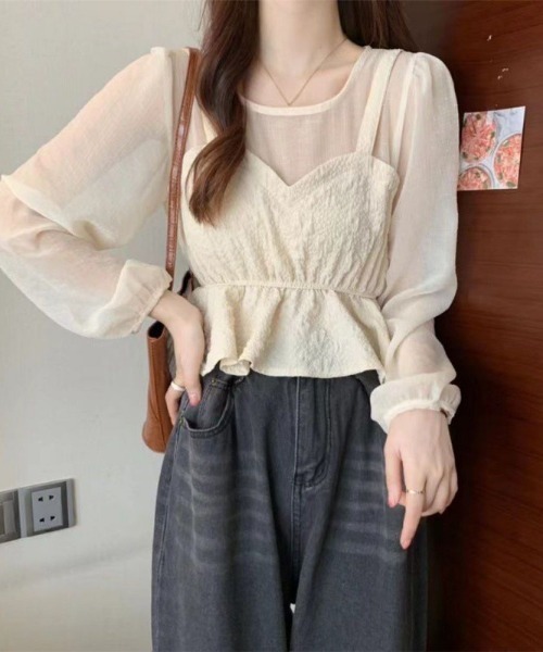 LAC-VERT（ラック・ヴェール）の「【半袖/長袖 選べる袖丈】ビスチェレイヤード風ペプラムトップス（シャツ/ブラウス・レディース・ブラック/ホワイト/その他1/その他2・FREE）」の4枚目の写真