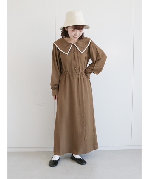 ehka sopo(エヘカソポ)の「配色パイピング襟ワンピース(ワンピース・レディース・パープル/ブラウン/グリーン・フリ-)」の2枚目の写真